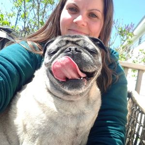 Meet your Posher, Jenn